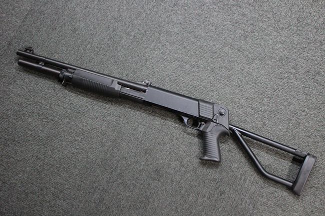 ゲームでお馴染みのベネリ M3T ショットガン！